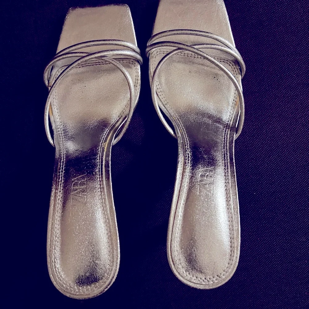 ZARA Beautiful Metallic Silver Slip On Front Strap Stiletto🔥🔥🔥 - Picture 2 of 12